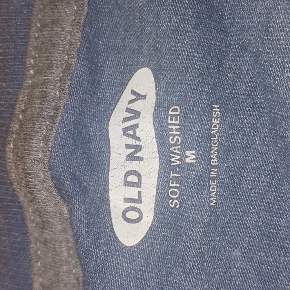 2 T SHIRTS - Picture 2 of 2